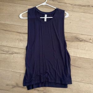 Vuori navy blue women’s workout tank, size small.
